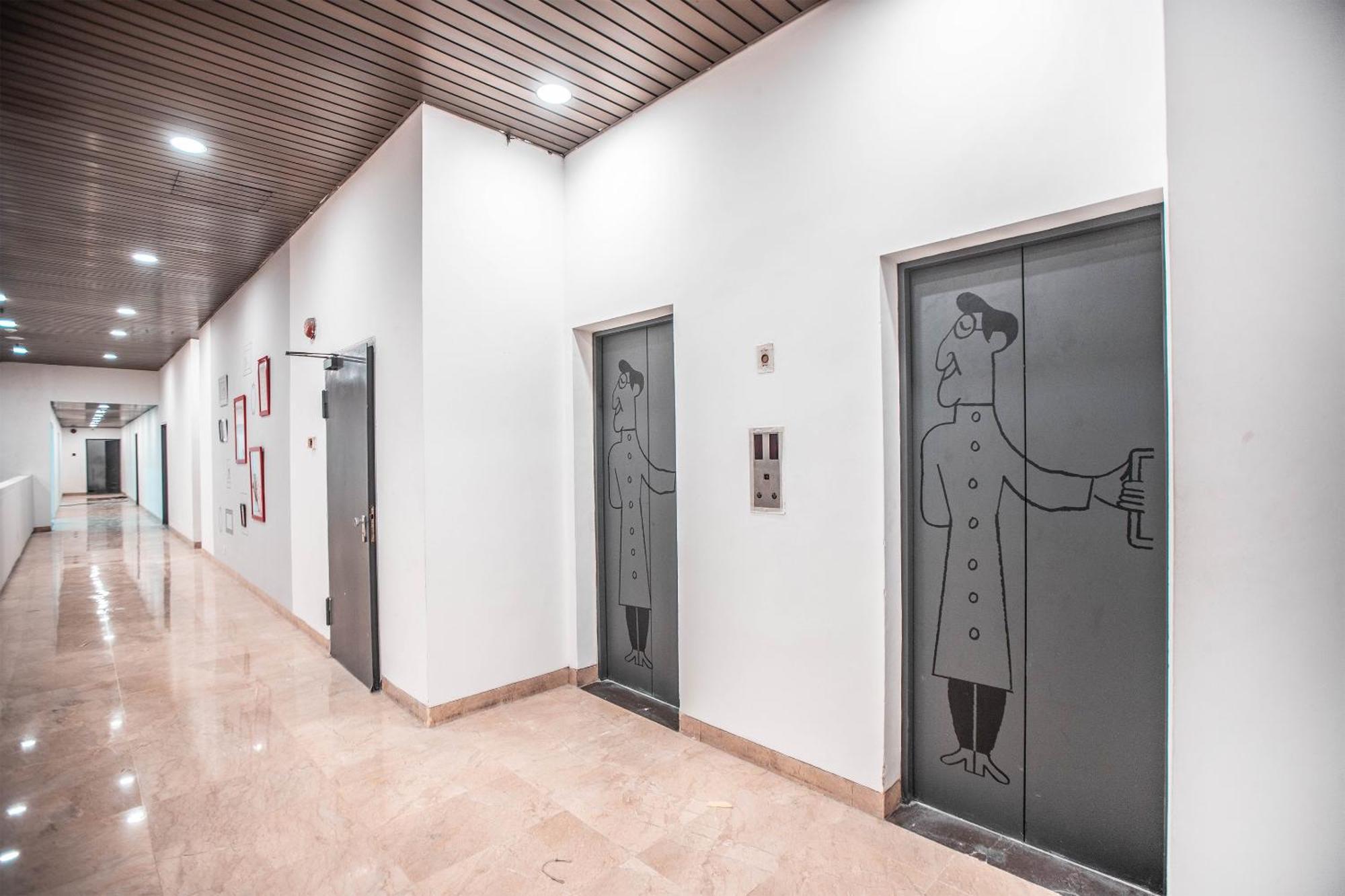Super Oyo Townhouse 1 Hotel Salemba Jakarta Extérieur photo