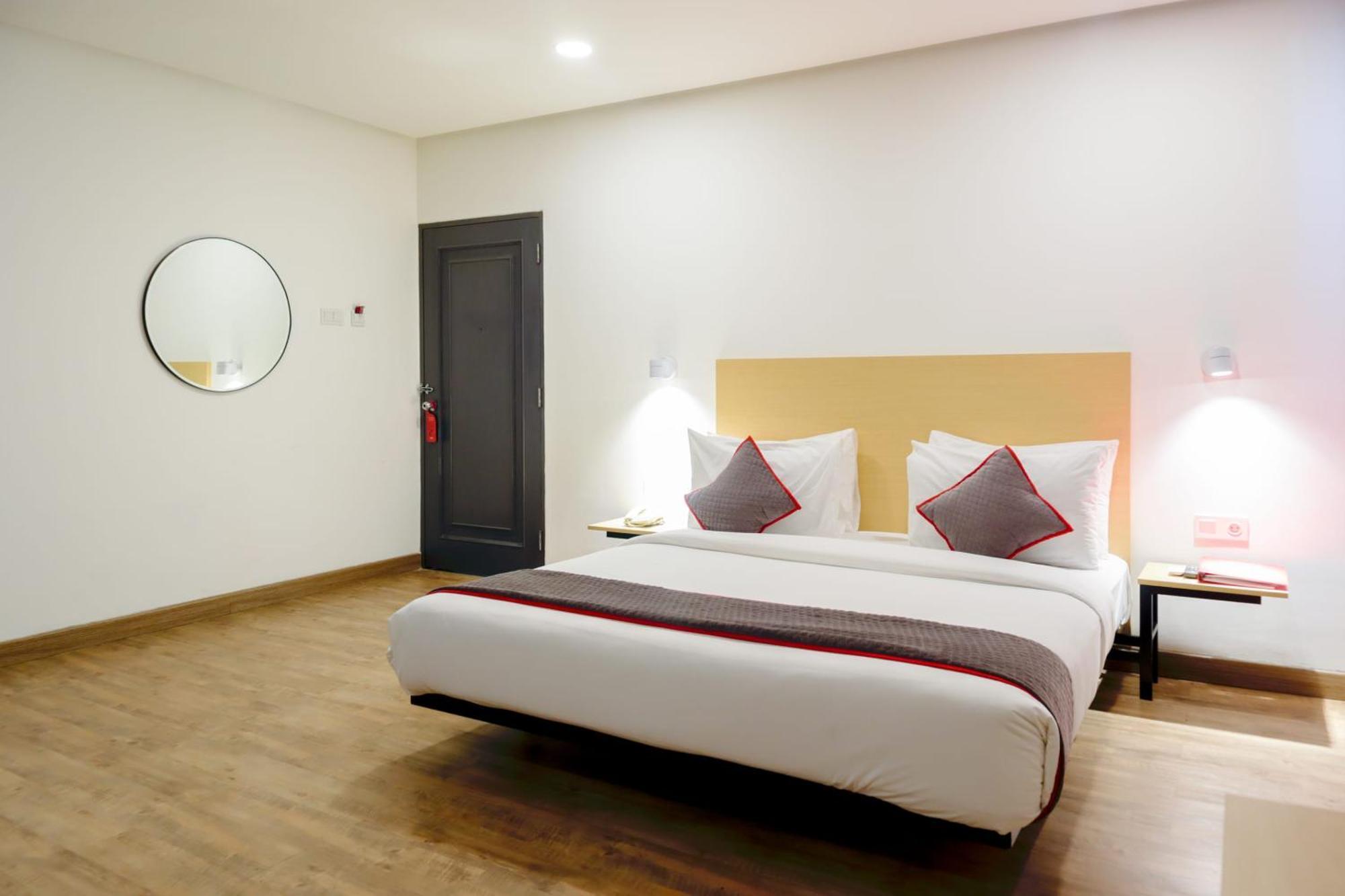 Super Oyo Townhouse 1 Hotel Salemba Jakarta Extérieur photo