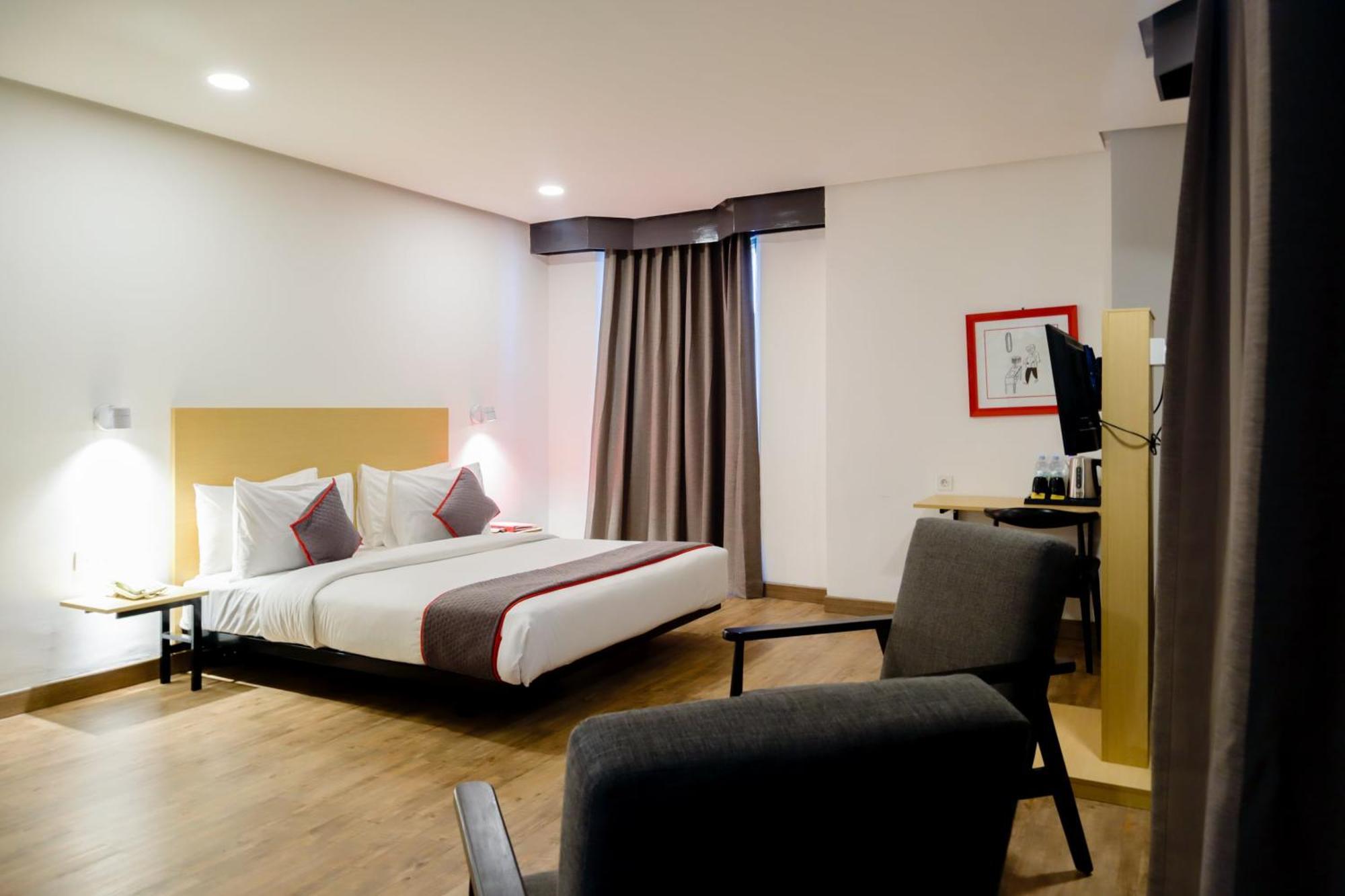 Super Oyo Townhouse 1 Hotel Salemba Jakarta Extérieur photo