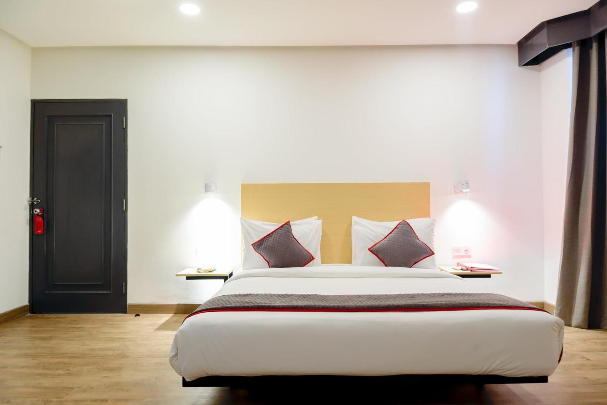 Super Oyo Townhouse 1 Hotel Salemba Jakarta Extérieur photo